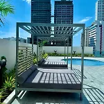 Apartamento en bocagrande con balcon y vista al mar